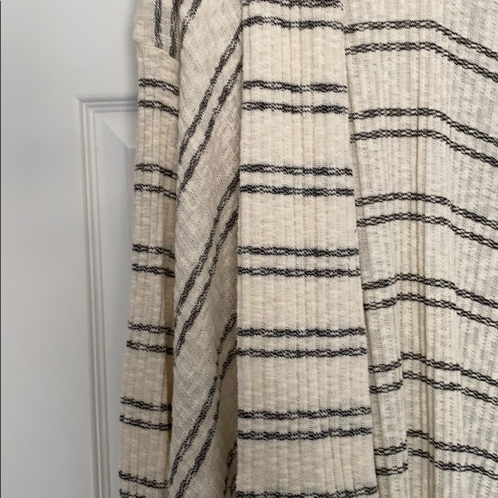 Striped Cardigan - Picture 2 of 5